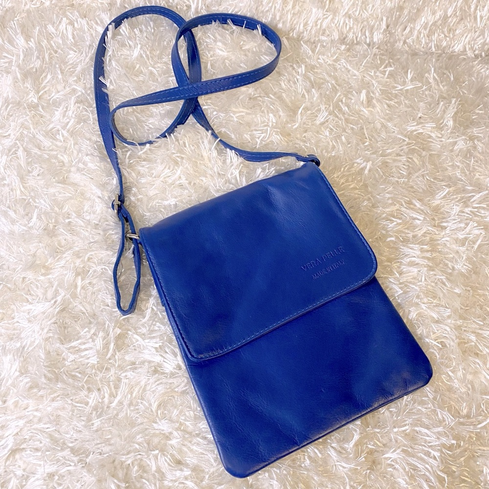 Vera Pelle Royal Blue Leather Crossbody Gem